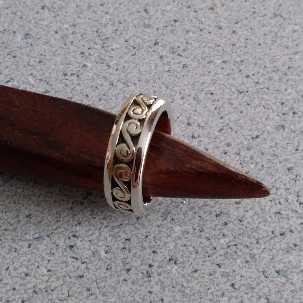 Sterling ring